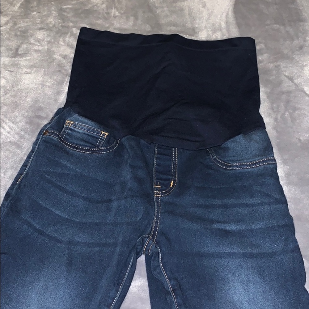 Dark wash maternity skinny jegging